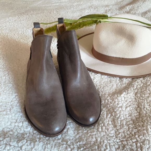 Lucky Brand the Bryton leather ankle boots - Picture 11 of 11